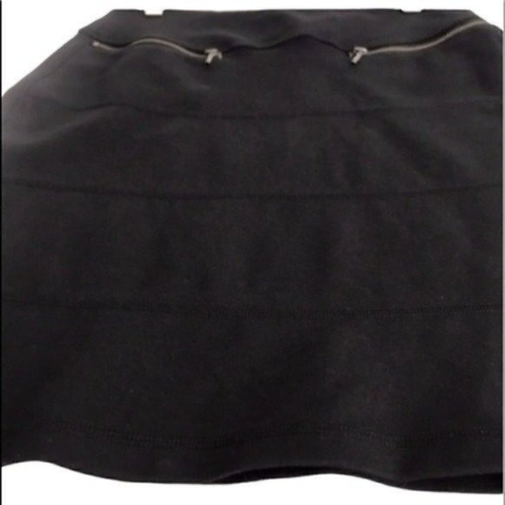 Athleta Strata skirt 2 zipper pockets Black size  XS Style #861887 - Picture 4 of 7